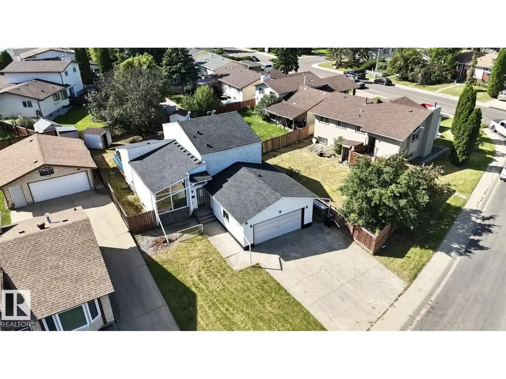 1768 48a St Nw, Edmonton