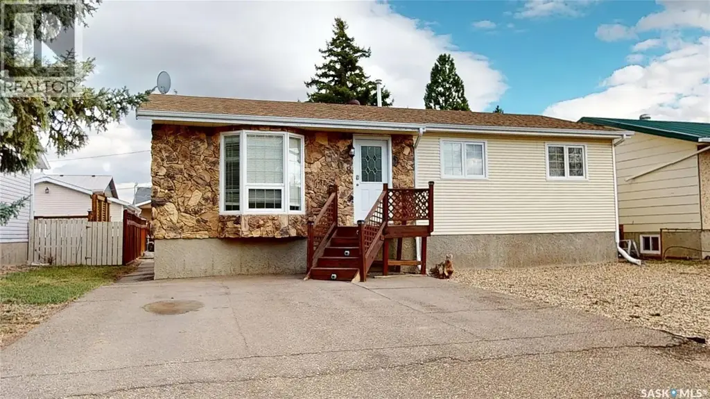 108 Griffin Street, Maple Creek