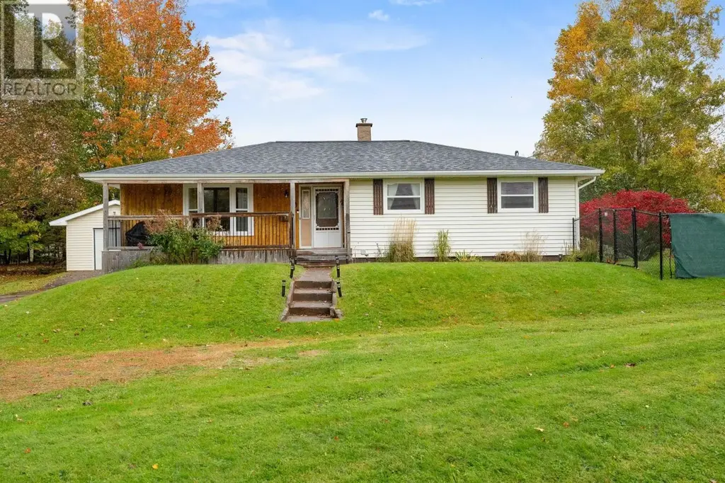 19 Harmony Road, Salmon River