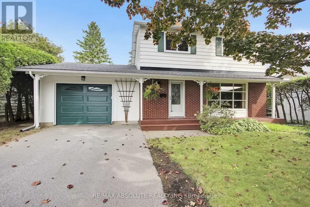 144 Old Colony Road, Ottawa