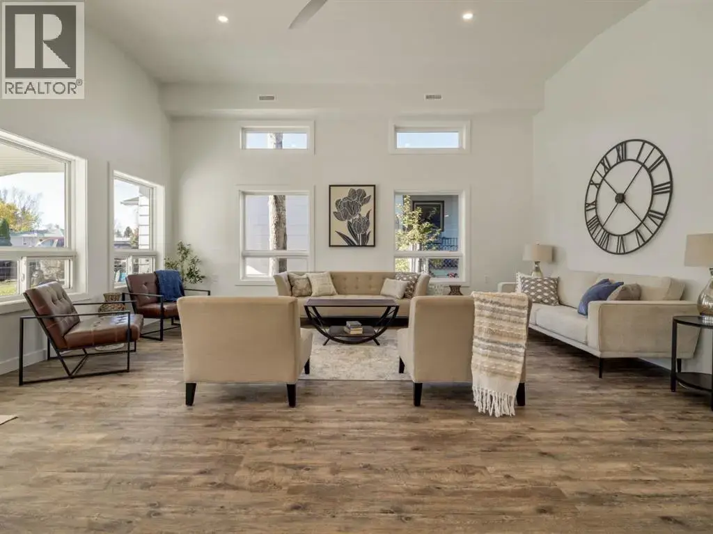 2220 23 Avenue, Coaldale