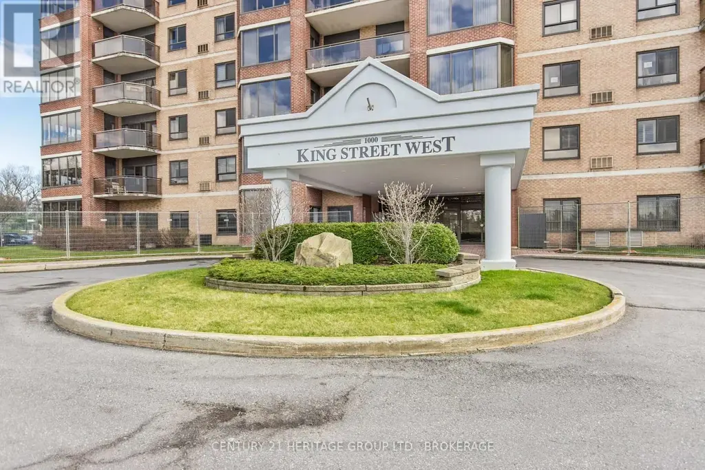1202 - 1000 King Street W, Kingston (Central City West)