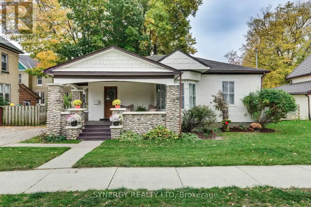 210 Albert Street, Strathroy-Caradoc (NW)
