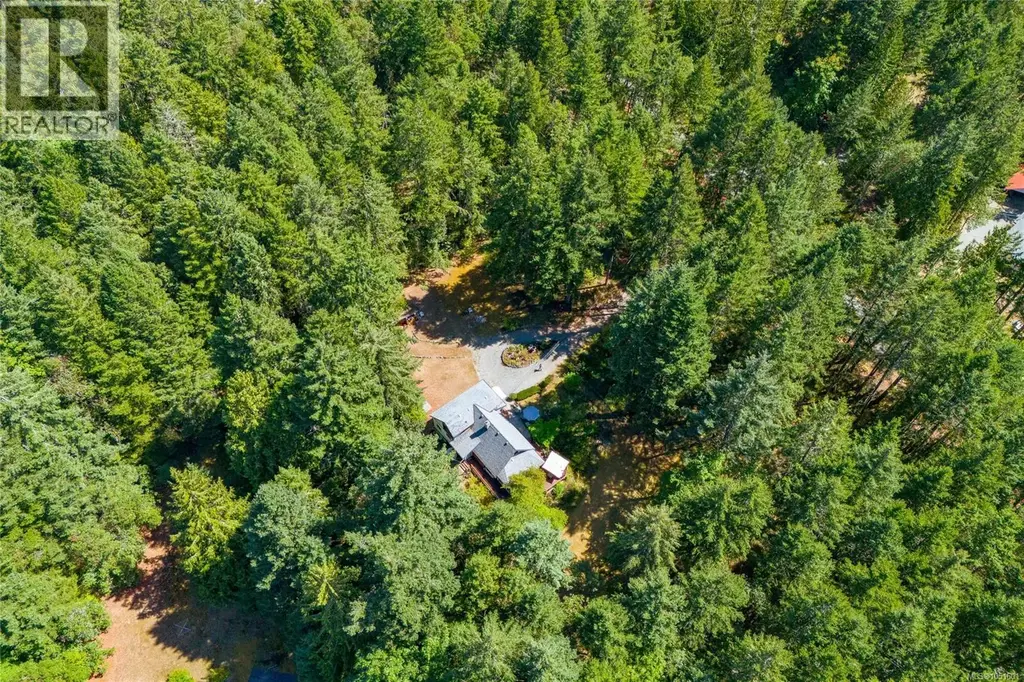 13725 Jennifer Rd, Ladysmith