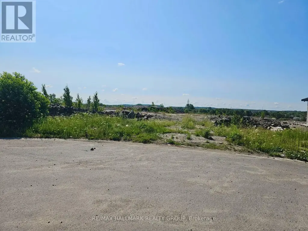 427 Verna Court, Sudbury Remote Area