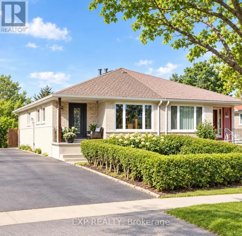 81 Lexington Avenue, Toronto (West Humber-Clairville)