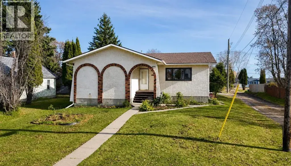 5009 45th Street, High Prairie