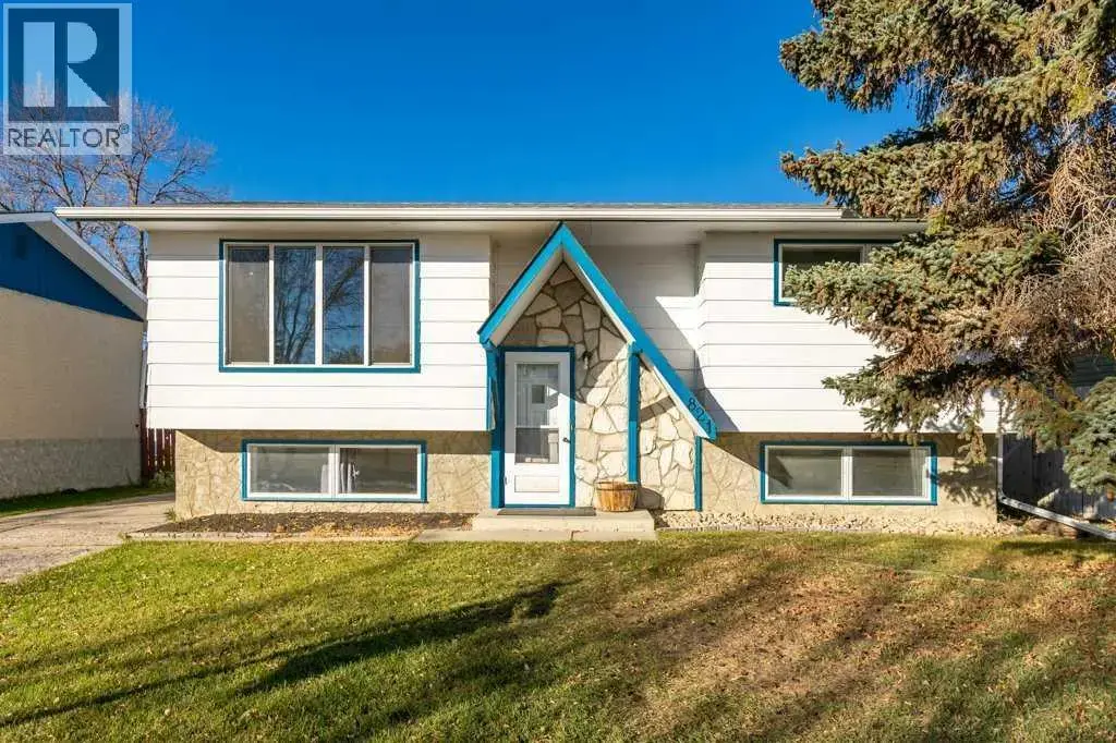 821 5 Street Se, High River