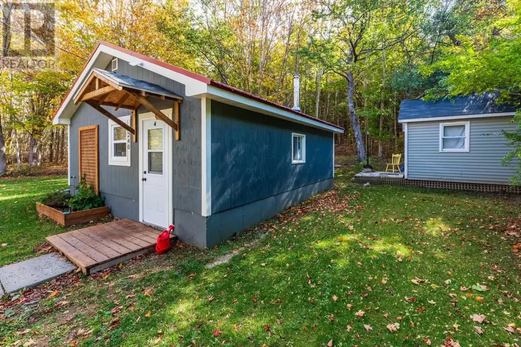 240 Highway 1, Deep Brook