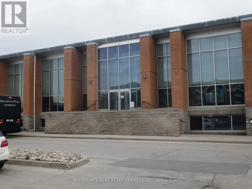 E18 - 4300 Steeles Avenue E, Markham (Milliken Mills East)
