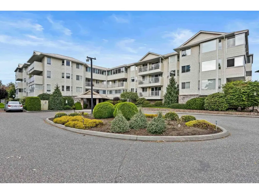 302 8725 Elm Drive, Chilliwack Proper South, Chilliwack