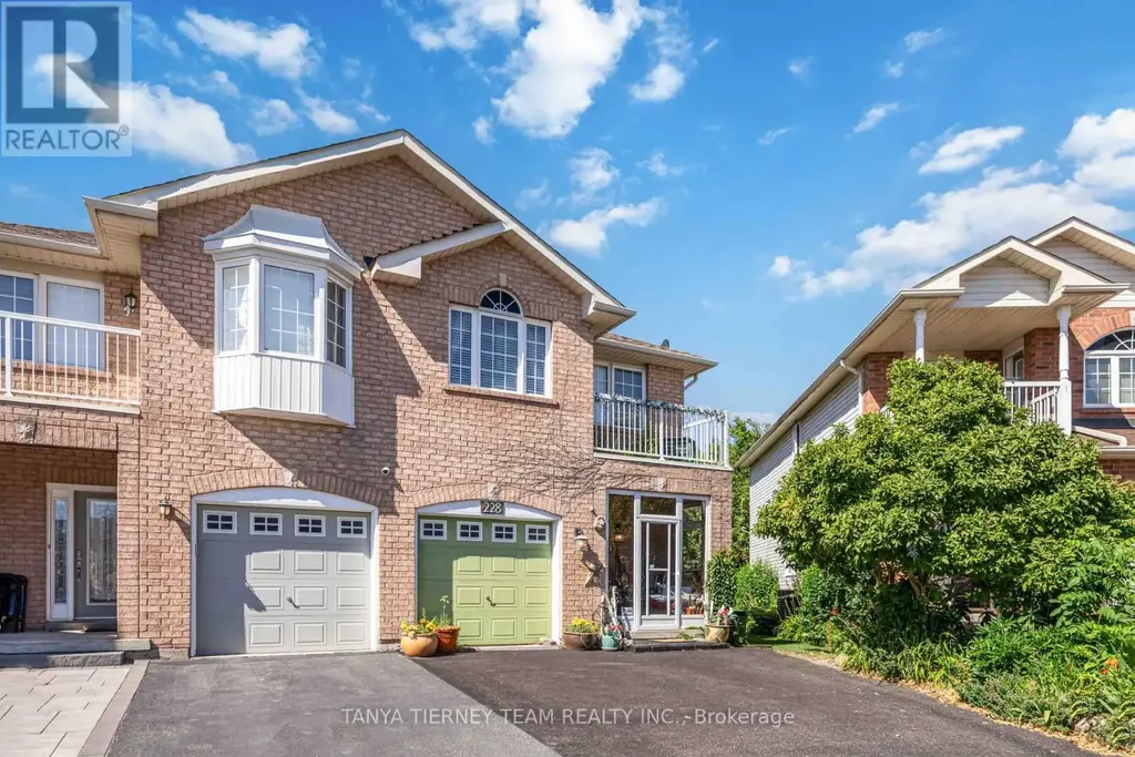 228 Shadow Place, Pickering (Rouge Park)