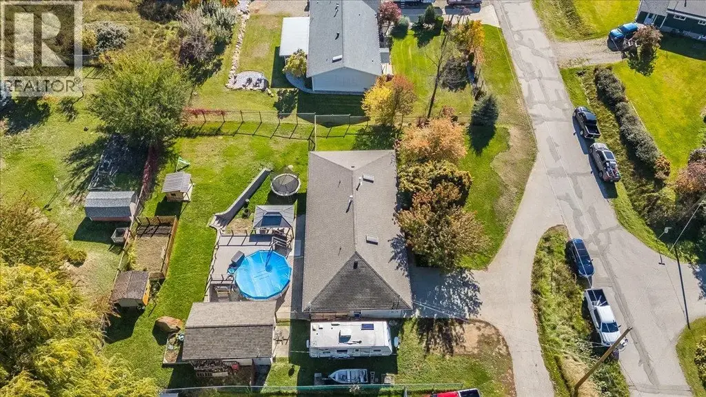 2045 Raspberry Road, Castlegar