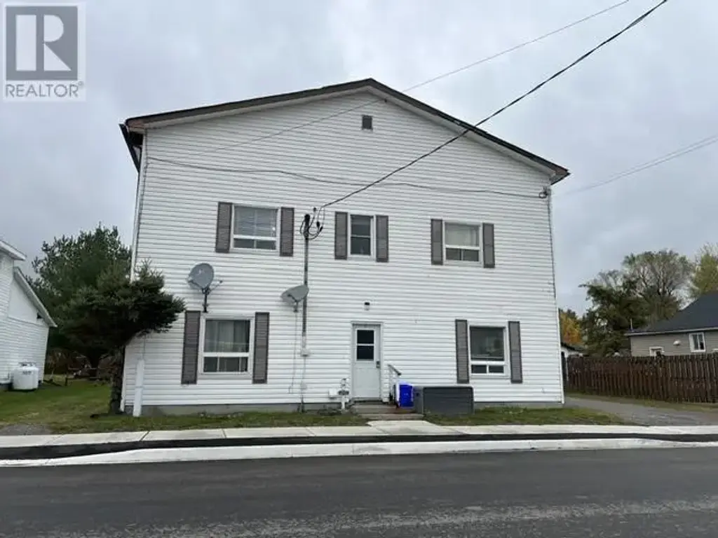 16 King Street E, St. Charles