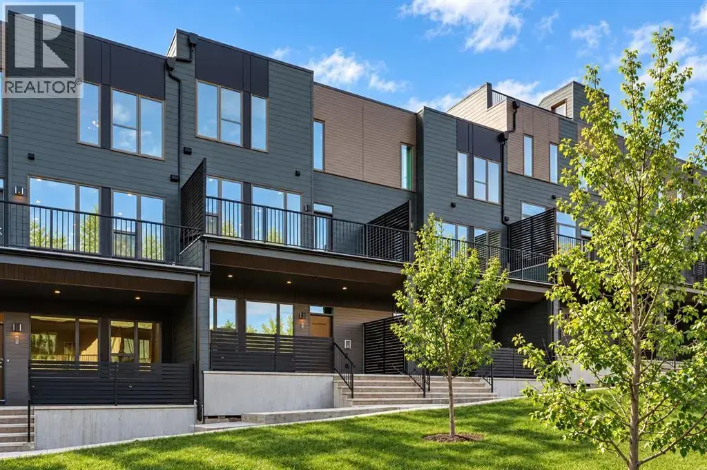 718 Sovereign Common Sw, Calgary