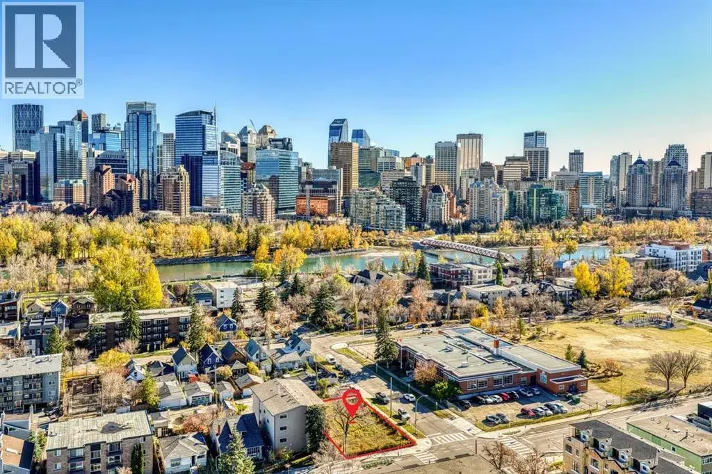 737-739 2 Avenue Nw, Calgary
