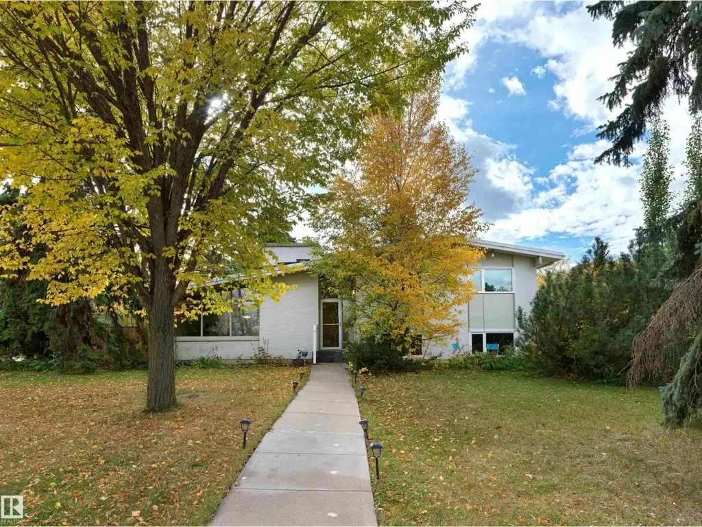 13103 Grand View Dr Nw, Edmonton