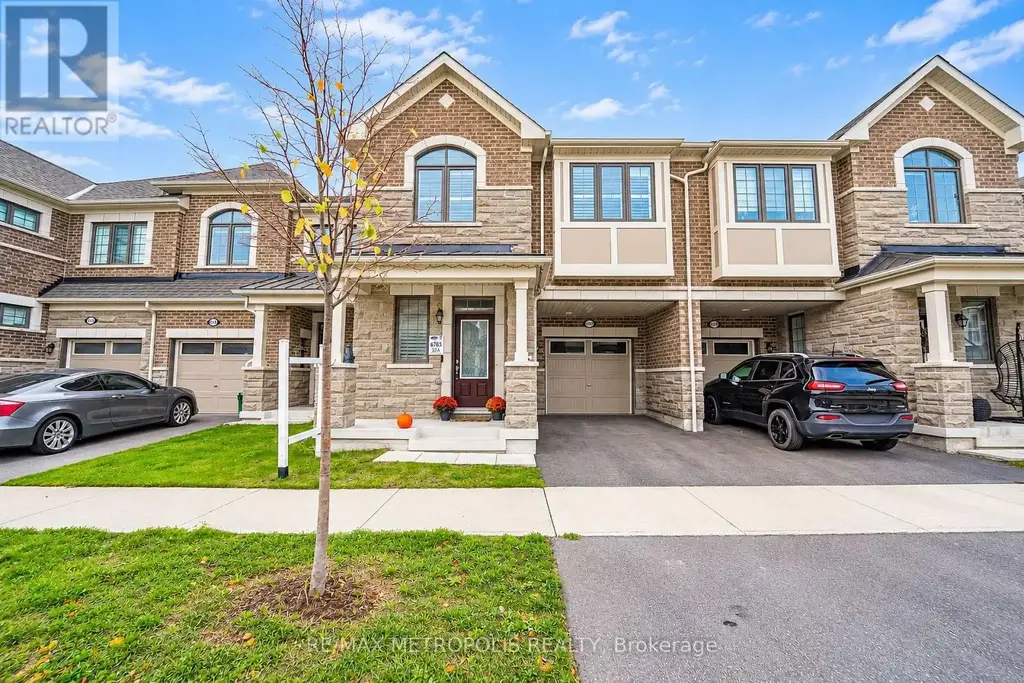 3237 Turnstone Boulevard, Pickering