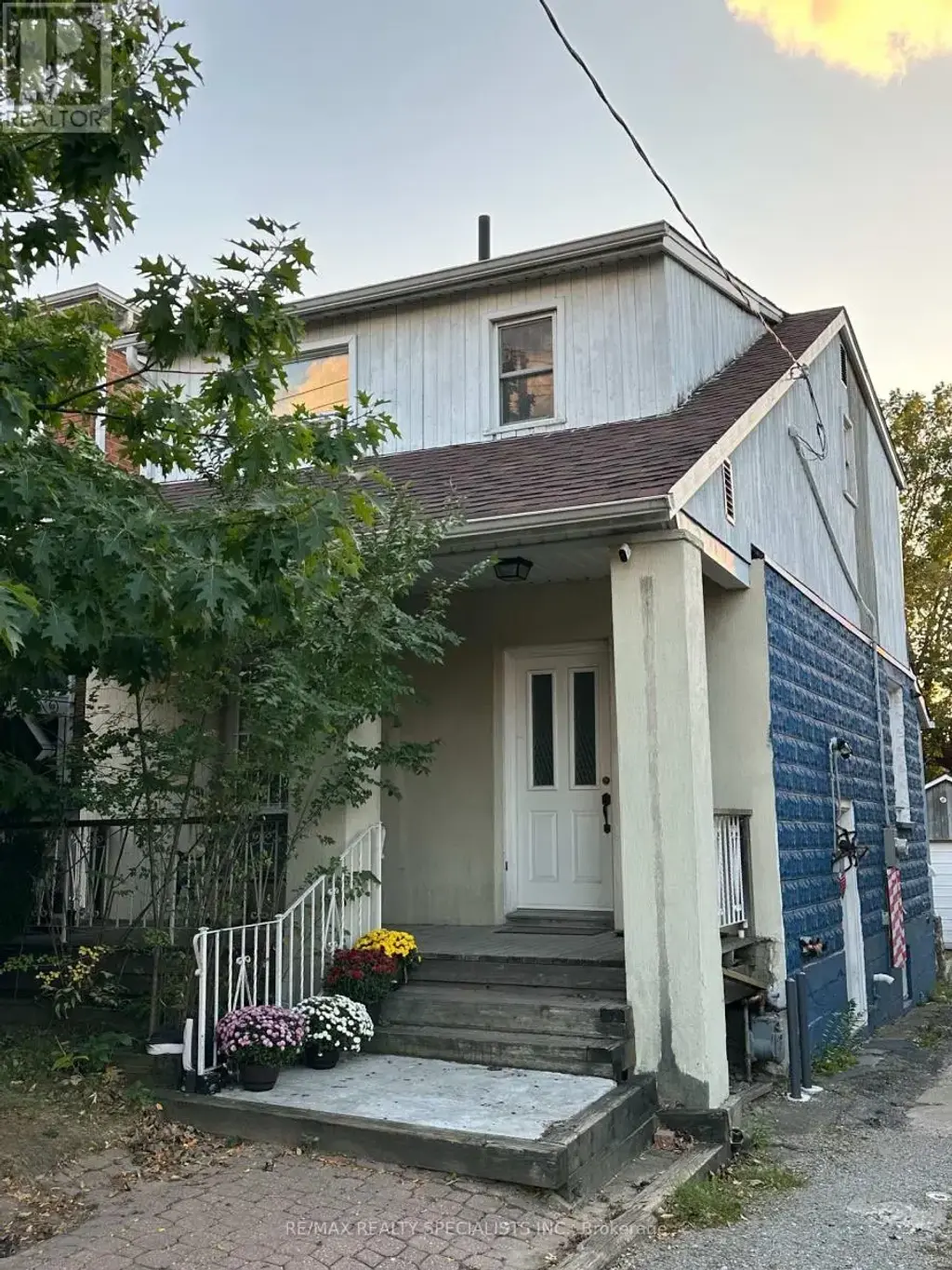 52a Rockcliffe Boulevard, Toronto (Rockcliffe-Smythe)