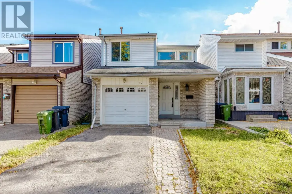 15 Huson Court, Toronto (Mount Olive-Silverstone-Jamestown)
