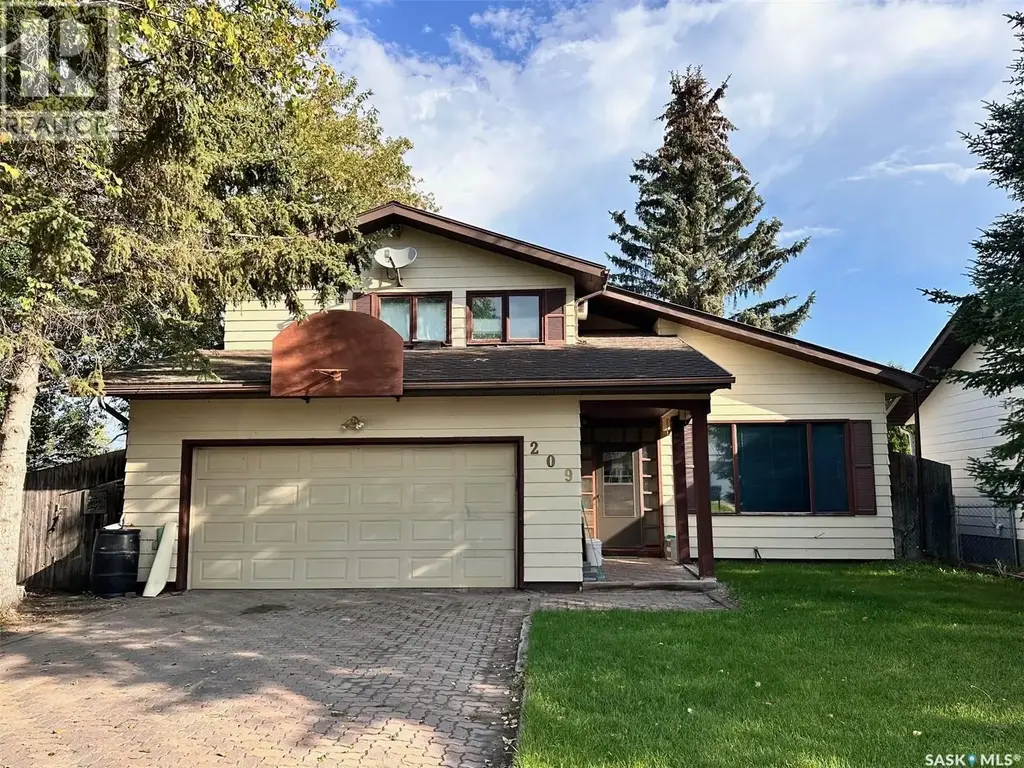 209 5th Avenue E, Spiritwood