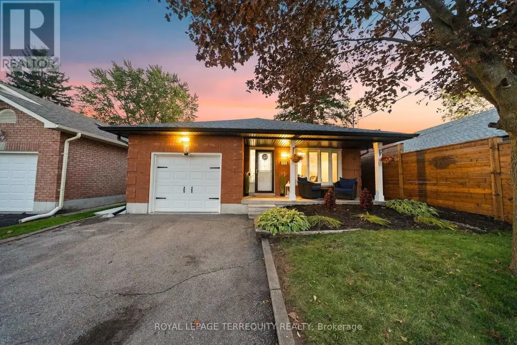 3018 Trulls Road, Clarington (Courtice)