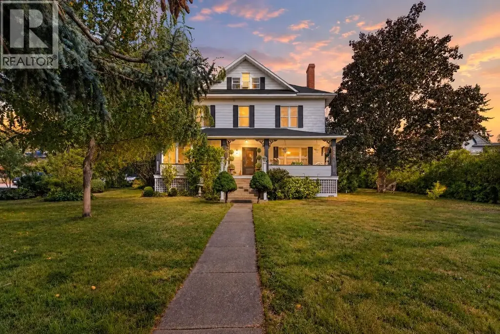 330 Northwest Boulevard, Creston