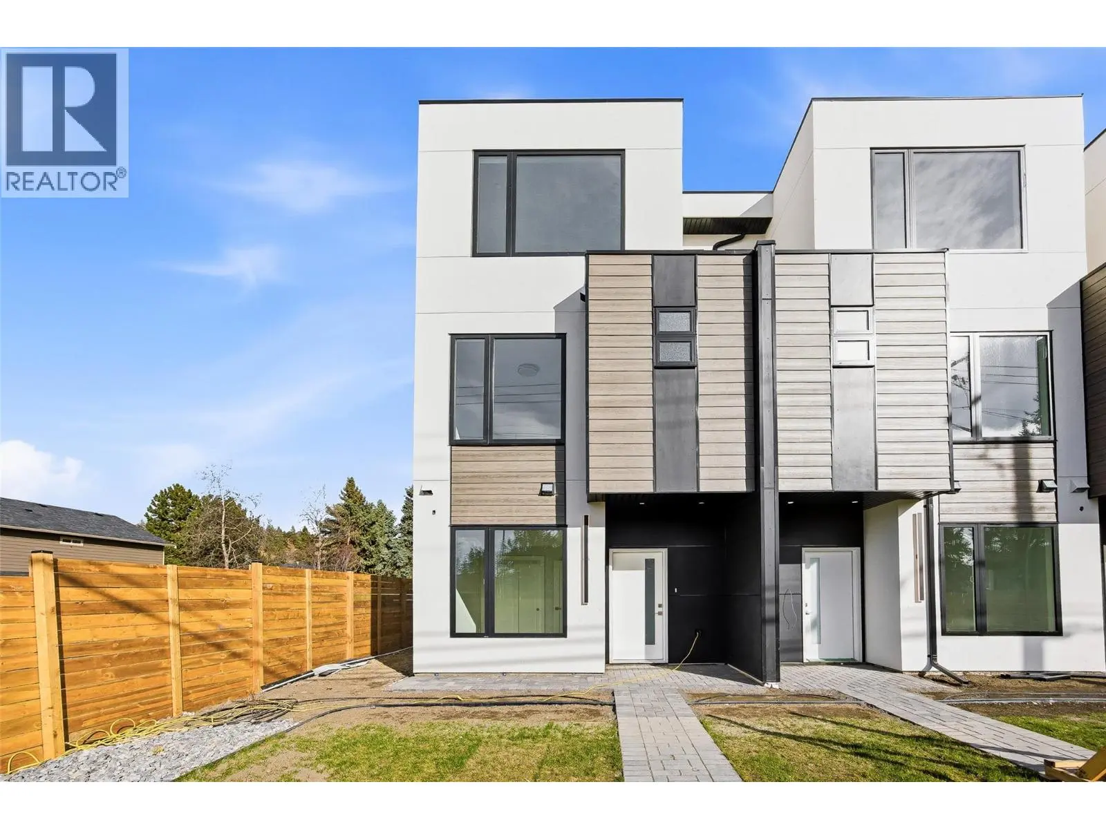 Photo of Listing #10403652