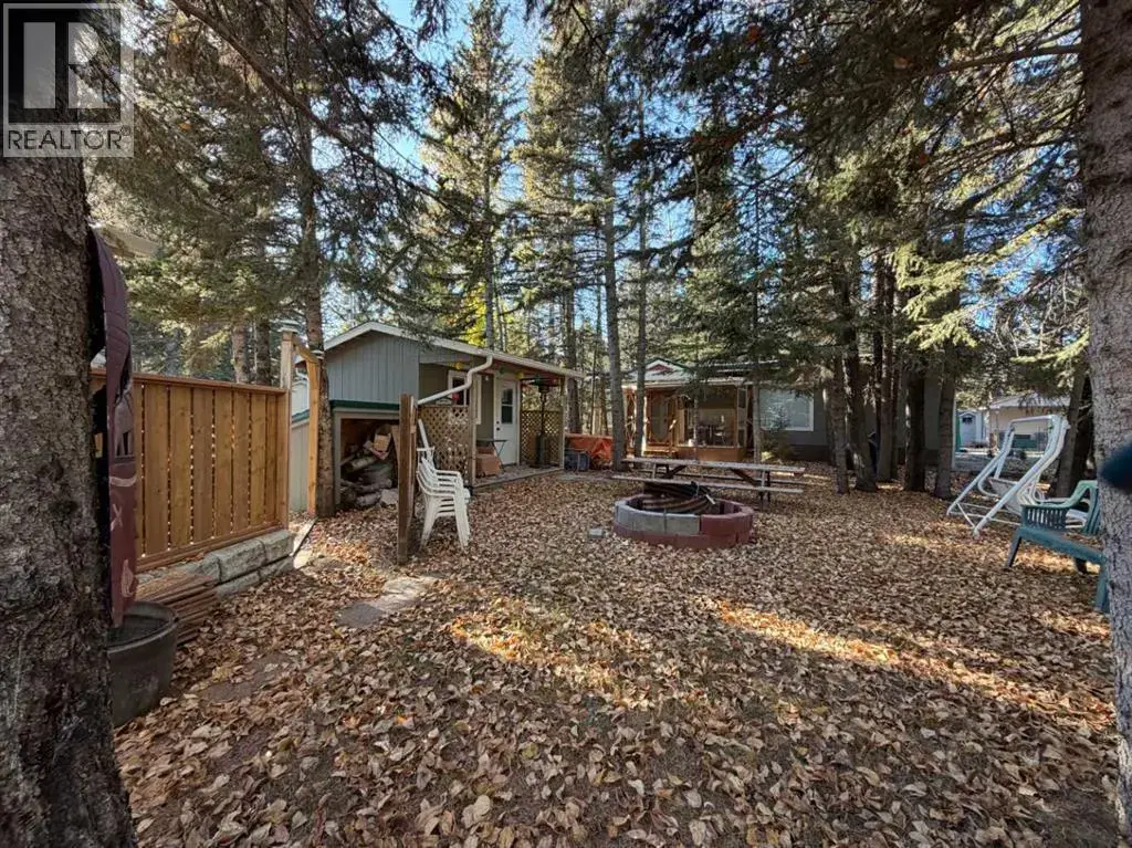 20 & 21, 200 4 Avenue Sw, Sundre