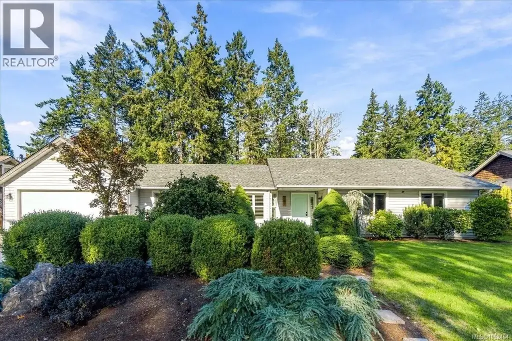 781 Sanderson Rd, Parksville