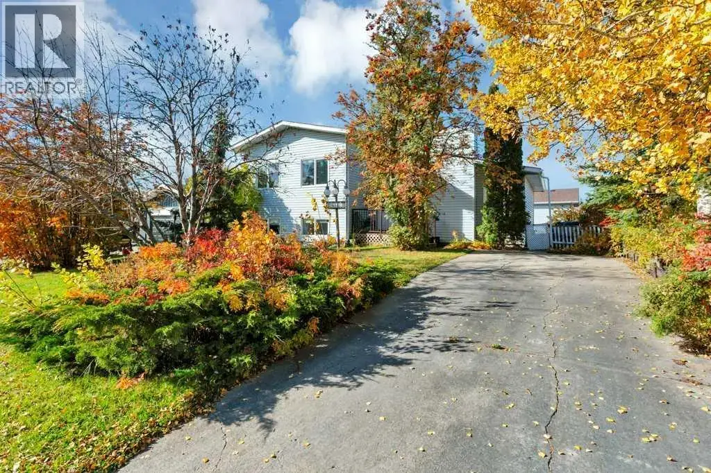 4614 Park Avenue, Rimbey