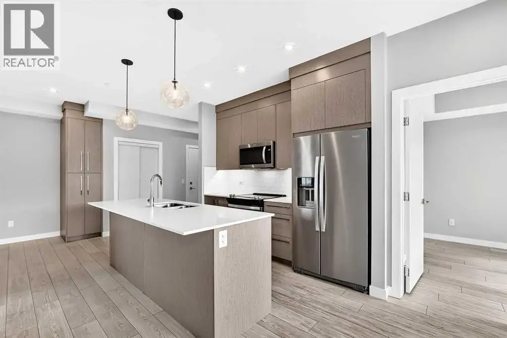2417, 395 Skyview Parkway Ne, Calgary