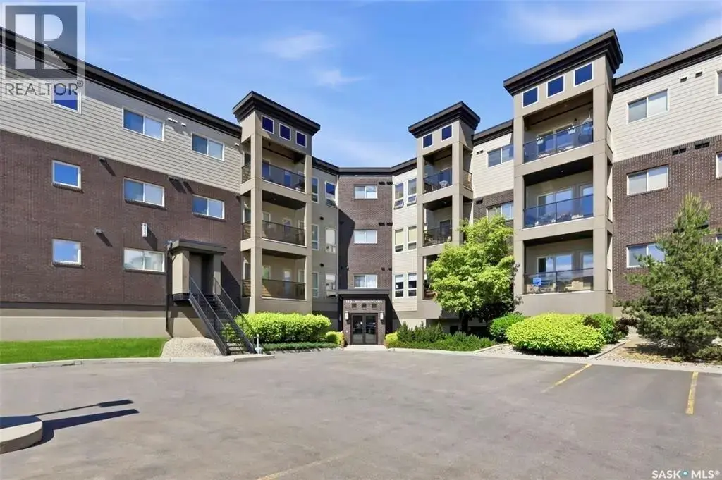 111 115 Willowgrove Crescent, Saskatoon