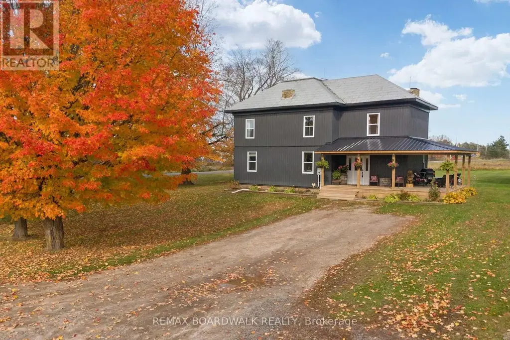 526 Kelford Drive, Tay Valley