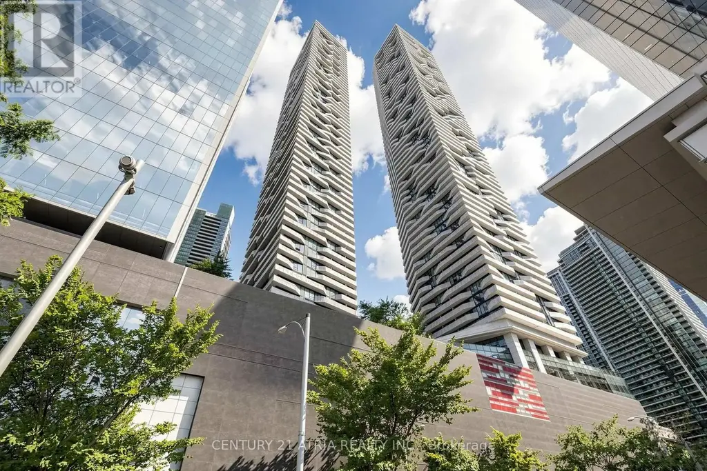 5205 - 88 Harbour Street, Toronto (Waterfront Communities)