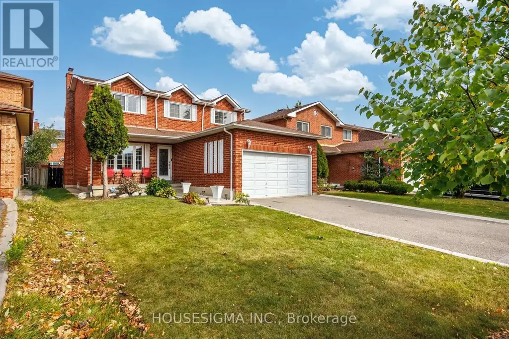 32 Ballycastle Crescent, Brampton (Heart Lake West)