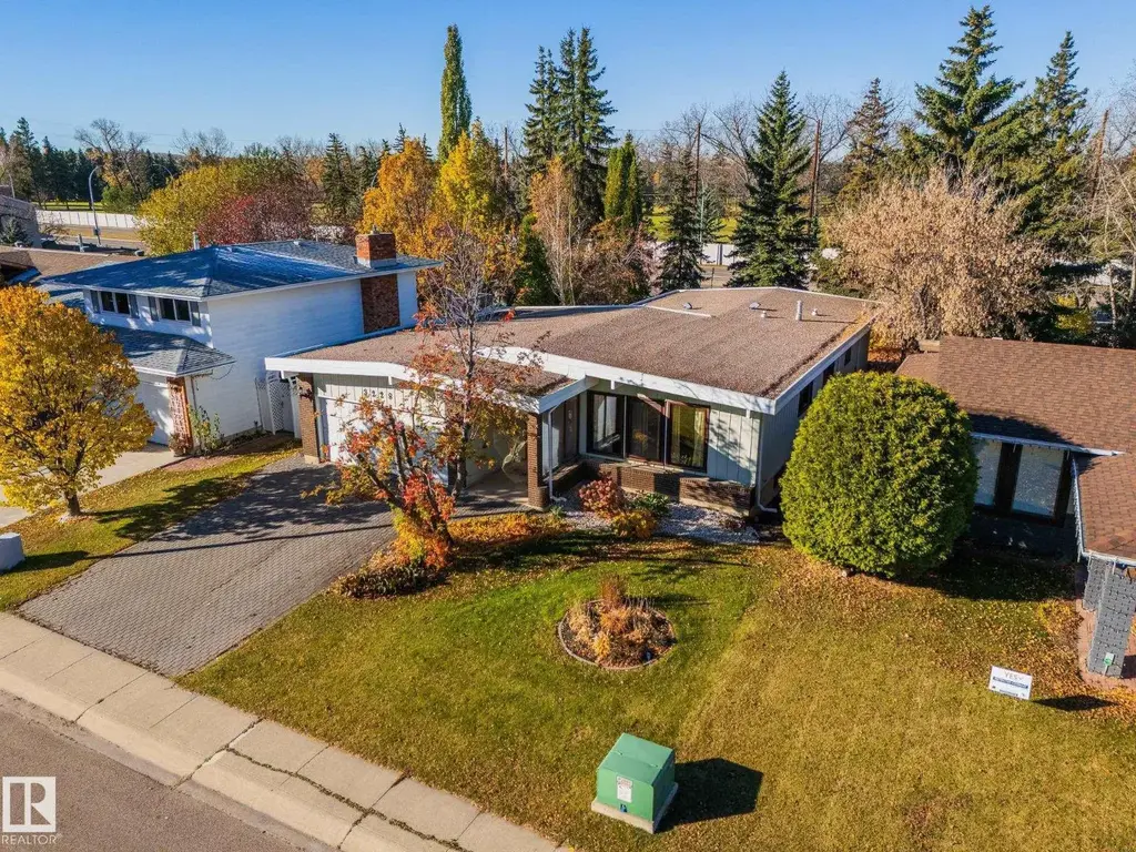 3228 118 St Nw, Edmonton