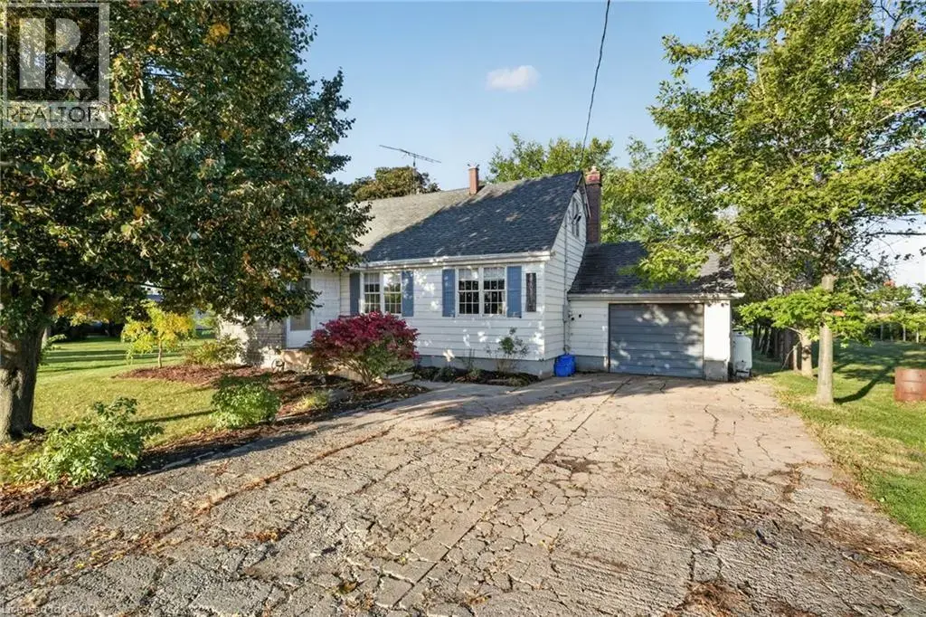 3702 Campden Road, Campden