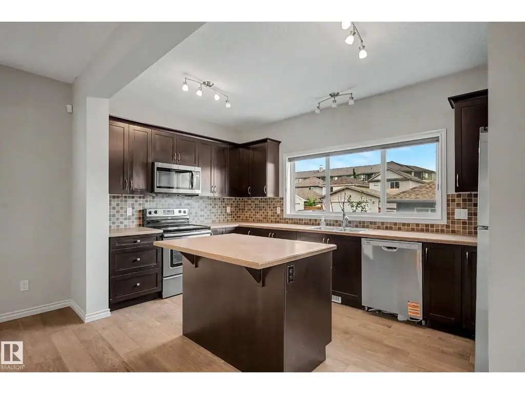 608 Mcdonough Li Nw, Edmonton