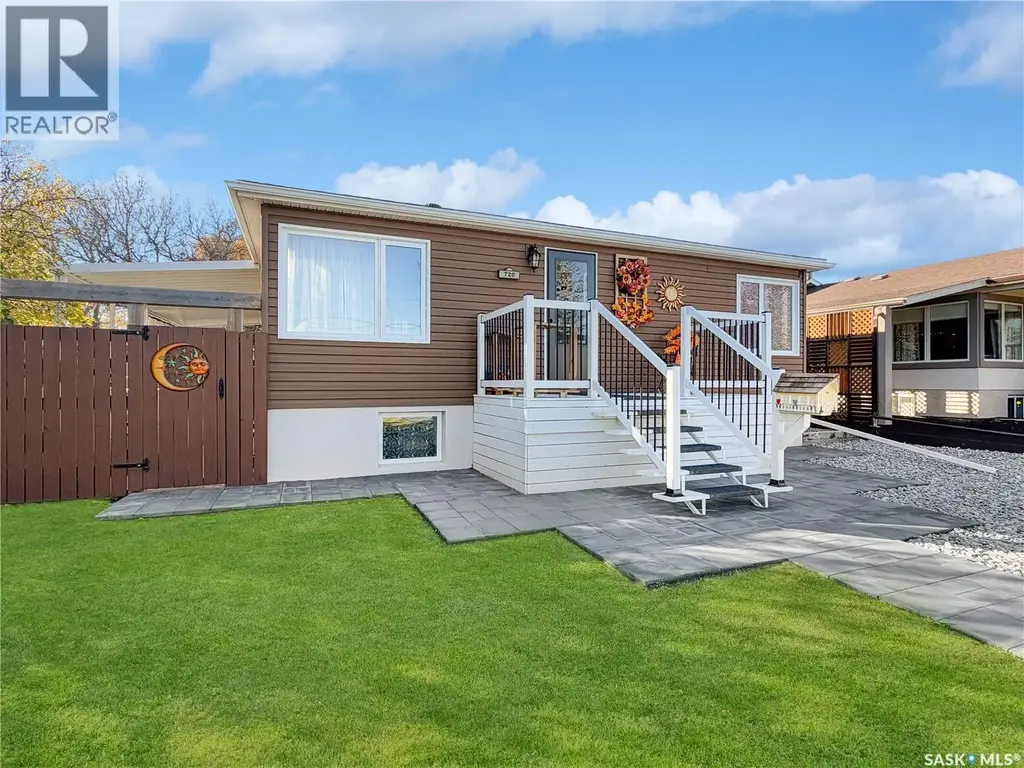 720 6th Avenue Ne, Swift Current