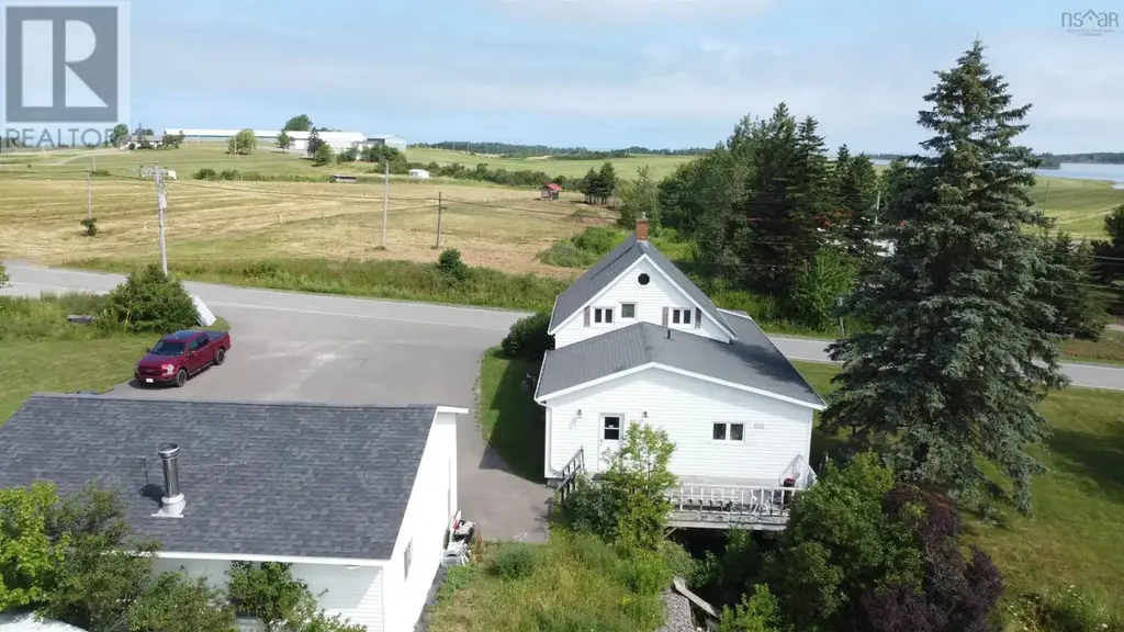 9390 Highway 4, Tracadie