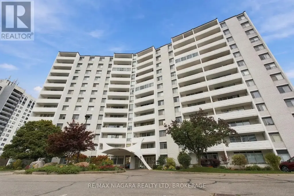 1204 - 15 Towering Heights Boulevard, St. Catharines (Glendale/Glenridge)