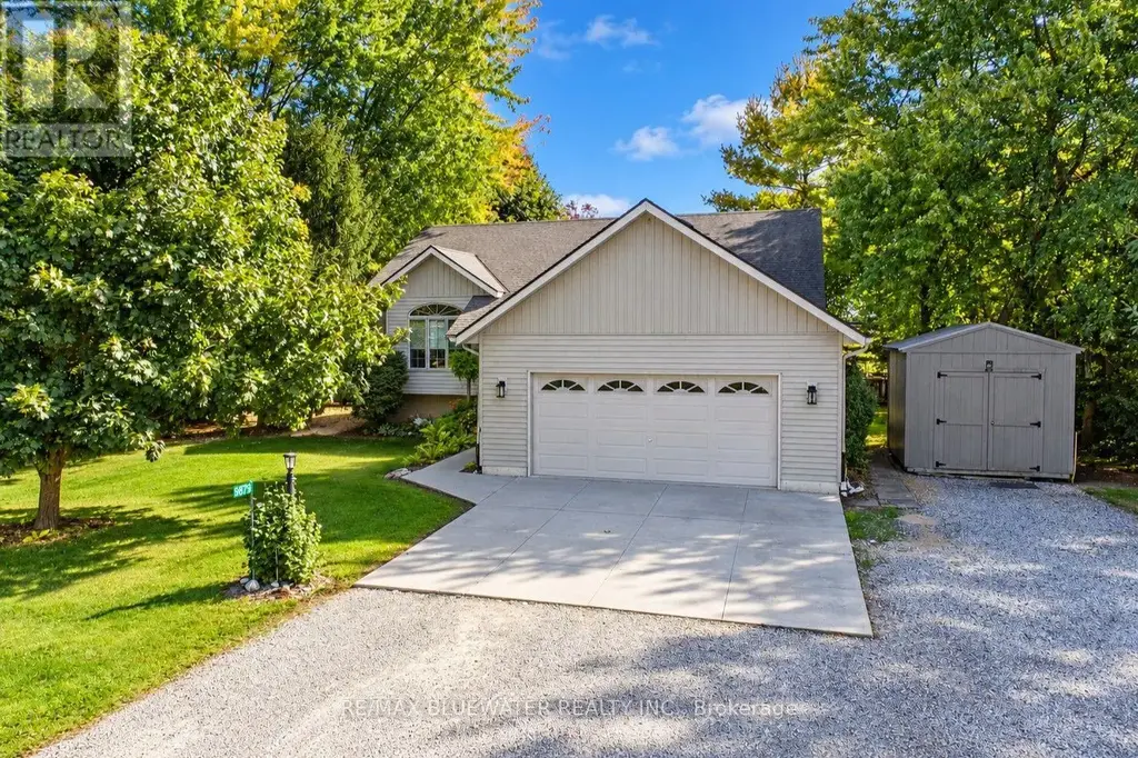 9879 Leonard Street, Lambton Shores (Grand Bend)