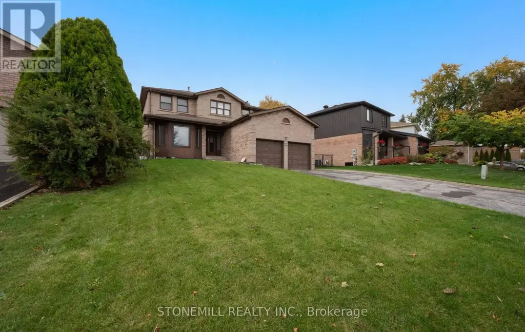 76 Collings Avenue, Bradford West Gwillimbury (Bradford)