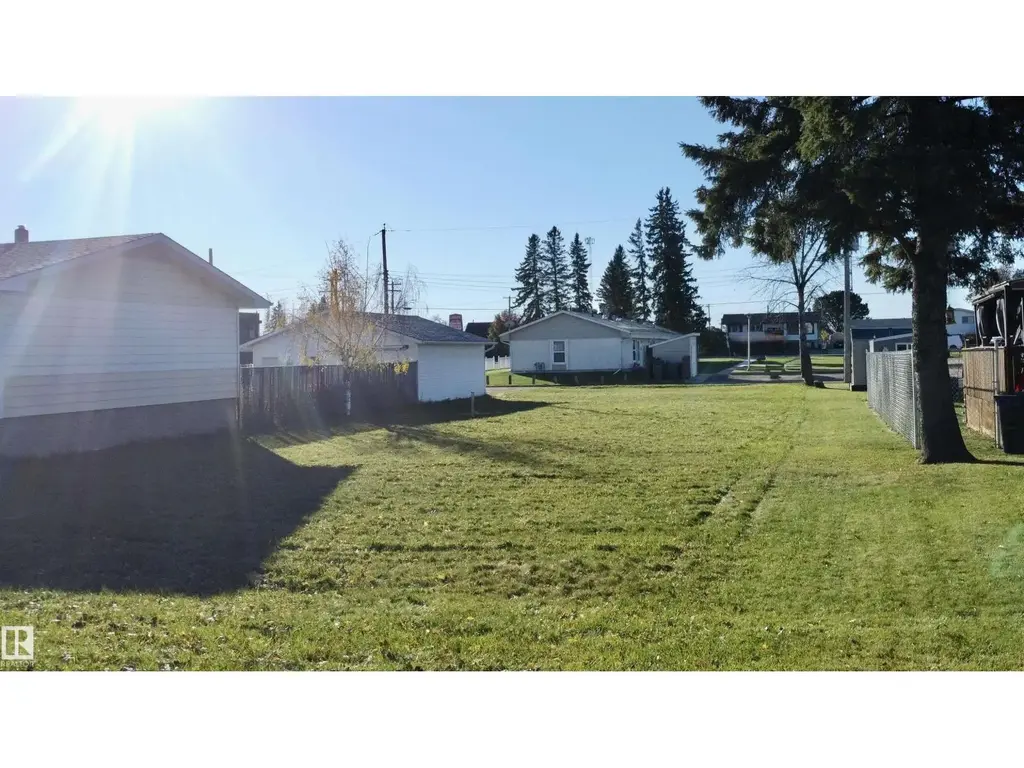 5009 53 Av, Wabamun