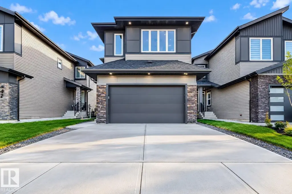 449 Crystal Creek Link, Leduc