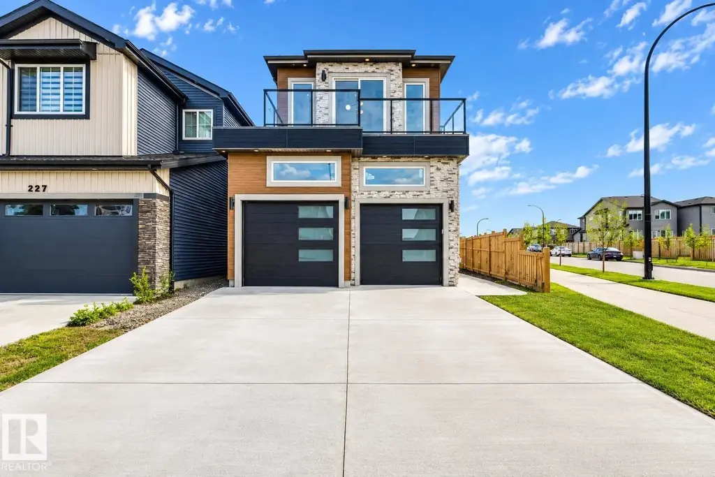 231 28 St Sw, Edmonton
