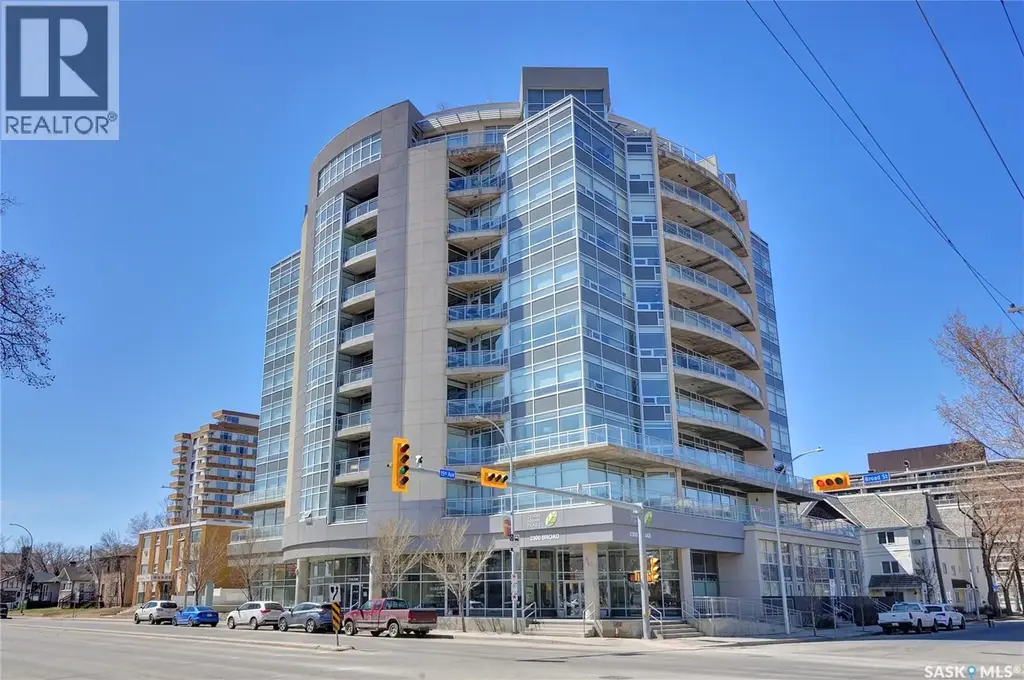 301 2300 Broad Street, Regina