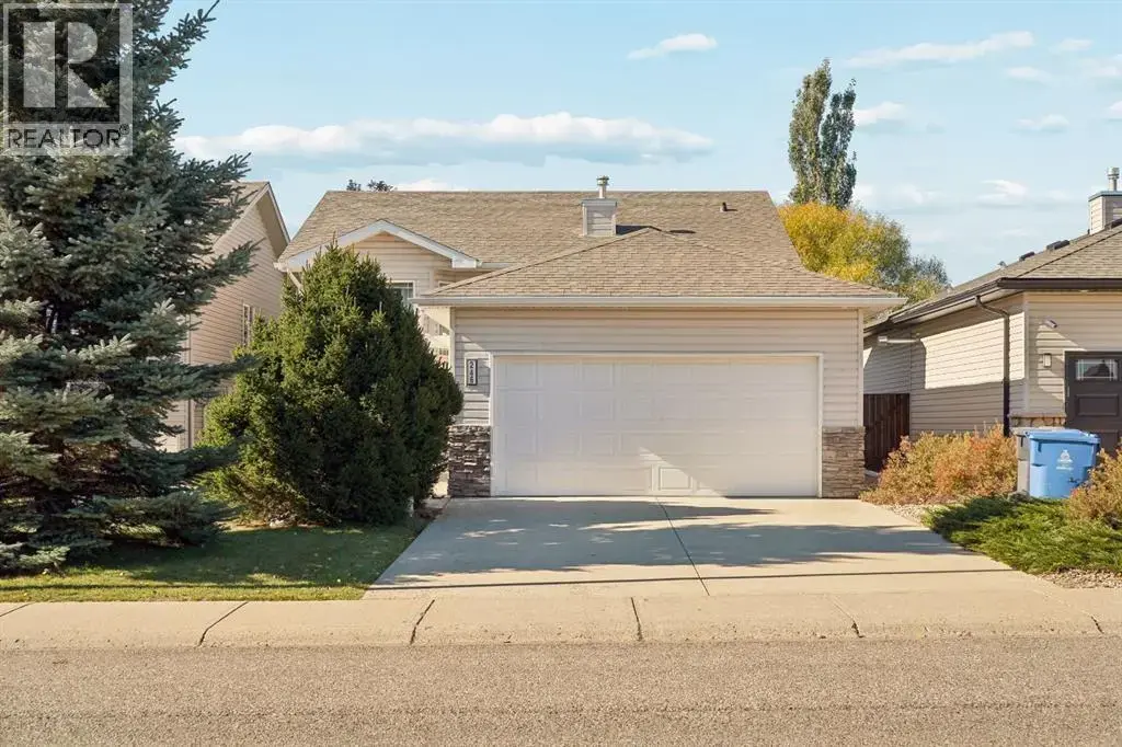 246 Fairmont Boulevard S, Lethbridge