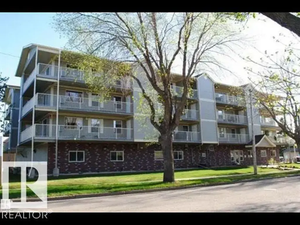 #203 4707 51 Avenue, Wetaskiwin